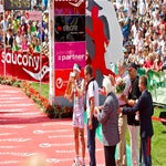 Andreas celebrates his world record