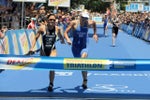 Hewitt and Norden lunge for the finish line. Photo provided by Triathlon.org. Hewitt and Norden lunge for the finish line. Photo provided by Triathlon.org.