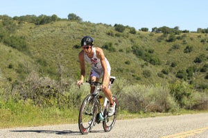 Juliedibenswildfower Julie Dibens overpowered the entire women's field at last weekend's Wildflower triathlon. Photo: Kurt Hoy