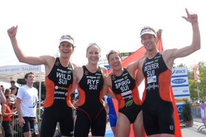 swissteam_lr The Swiss team also win the inaugural Team Championships in 2009. Photo: Triathlon.org