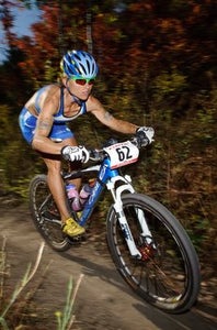 2009 XTERRA USA Championship Weekend Shonny Vanlandingham sits just ahead of Melanie McQuaid in the standings.