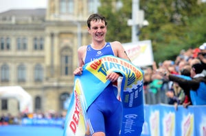 brownleefinishlr Brownlee was out of the running for the World Championship early on in the season due to an injury. Photo: Triathlon.org