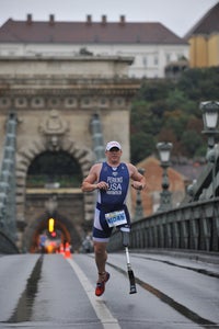 0SJ_4498 USA Paratriathlon Athlete of the Year Matt Perkins in Budapest. Photo: Janos Schmidt/USA Triathlon