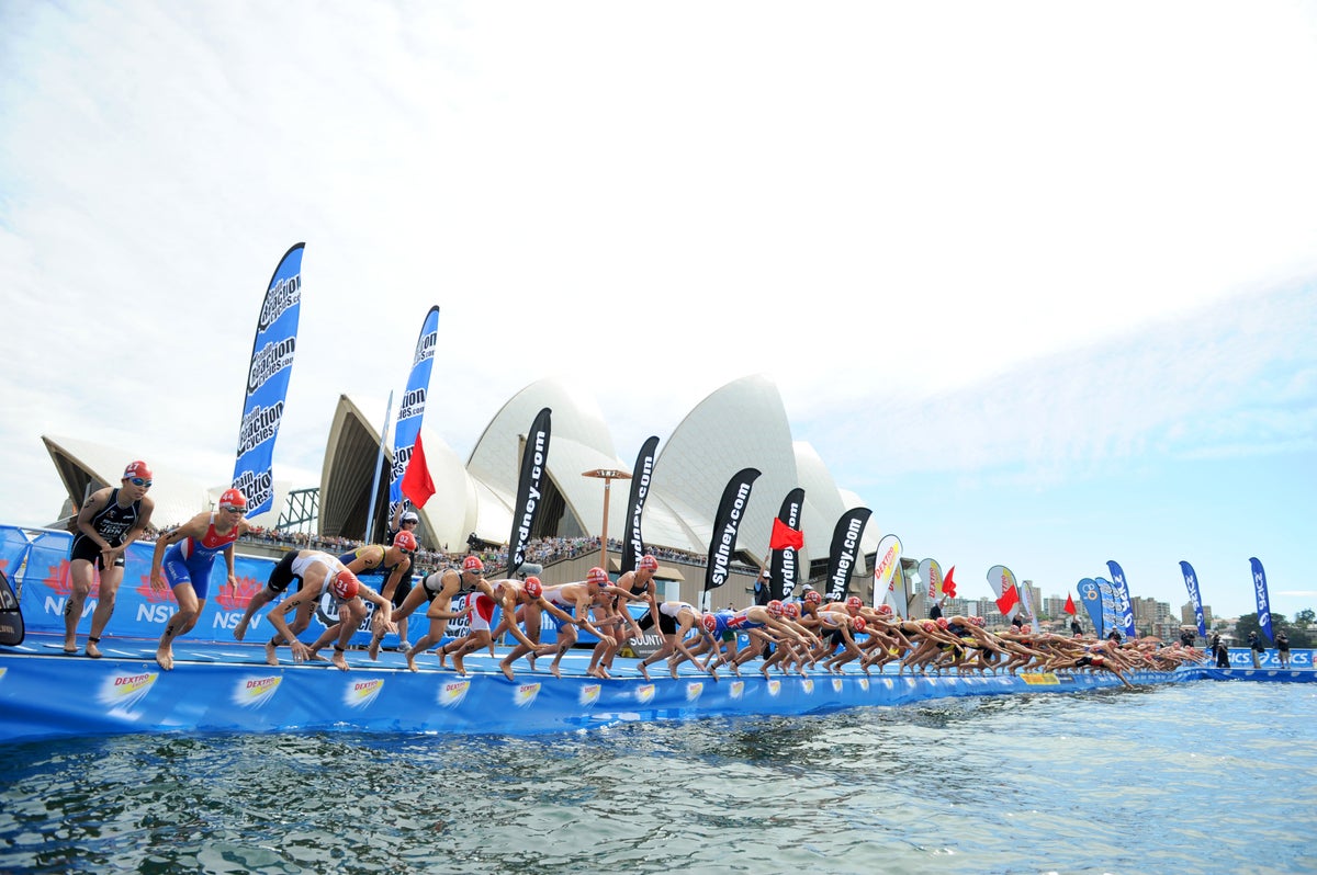 Sydney Kicks Off The 2012 ITU World Triathlon Series Triathlete