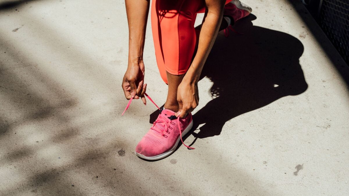 A PT Explains Why Your Feet Go Numb When You Run Triathlete