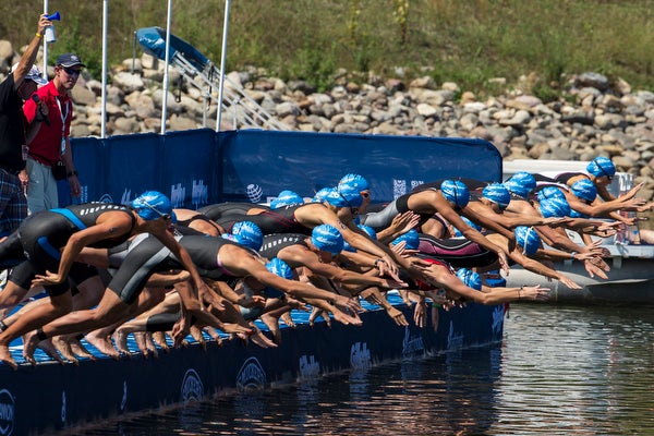 The women start the 2012 race. Photo: Paul Phillips/Competitive Image