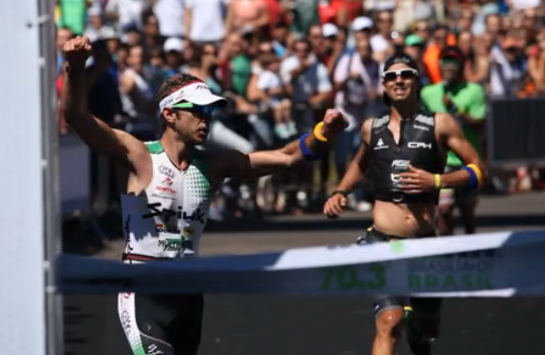 Screen shot from 3zone.com.