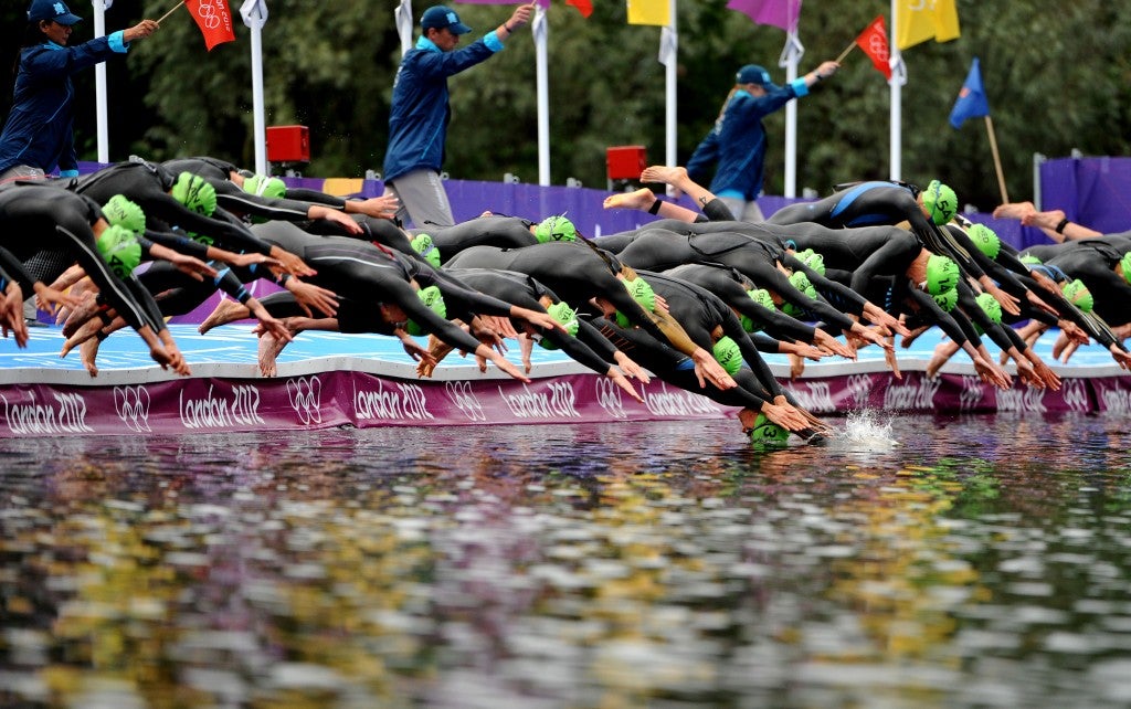 Athletes compete at the 2012 London Olympics. Photo: Janos Schmidt/Triathlon.org