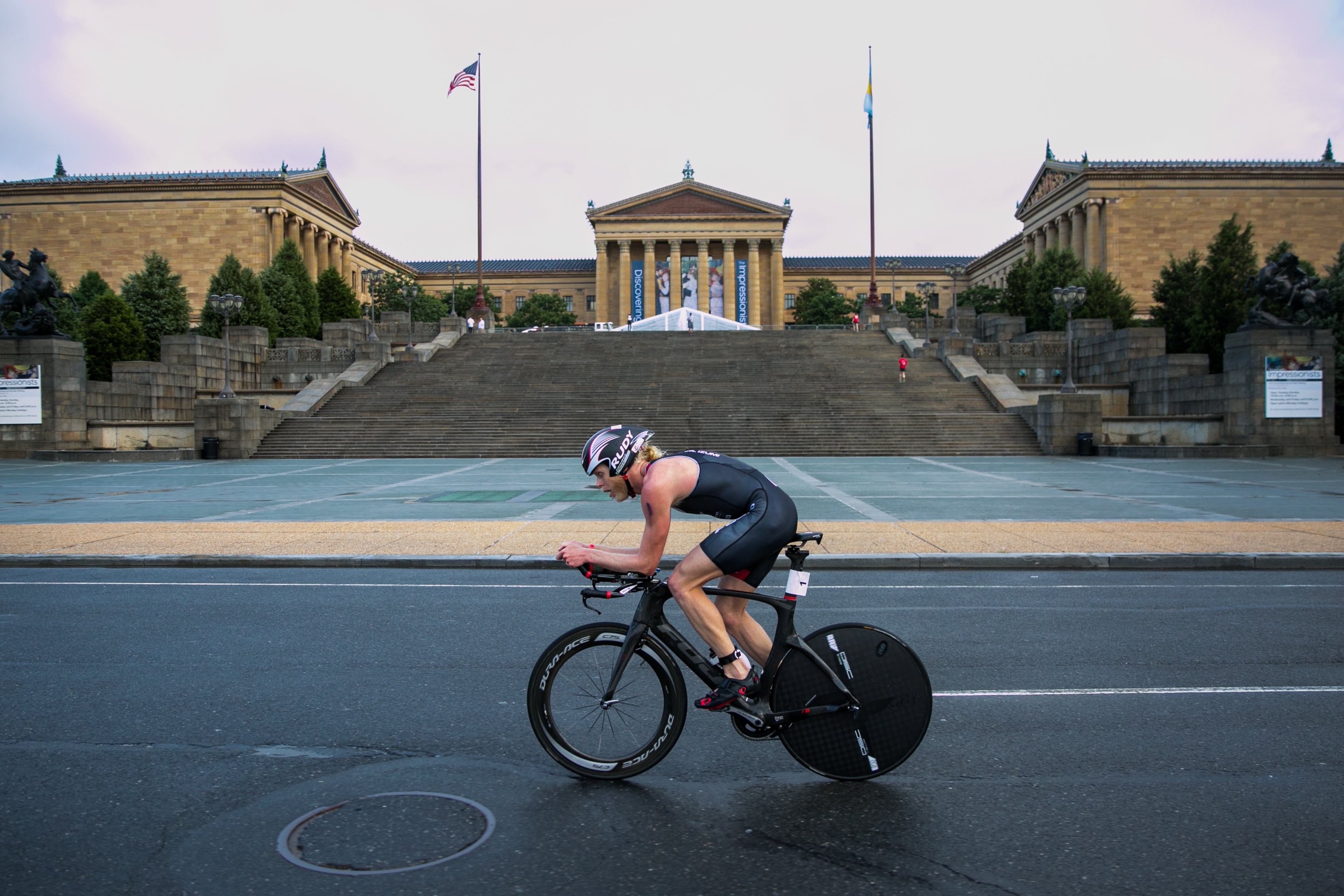 Cameron Dye got his fourth-straight win in Philly.