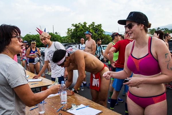 2015 Kona Underpants Run – Triathlete