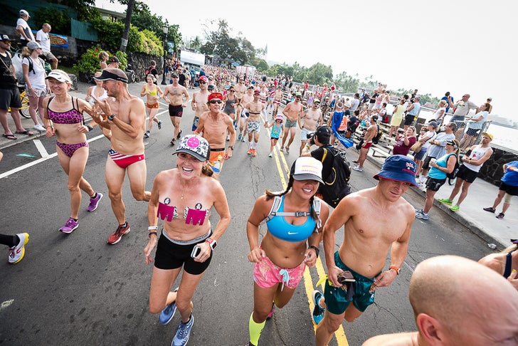 2015 Kona Underpants Run – Triathlete