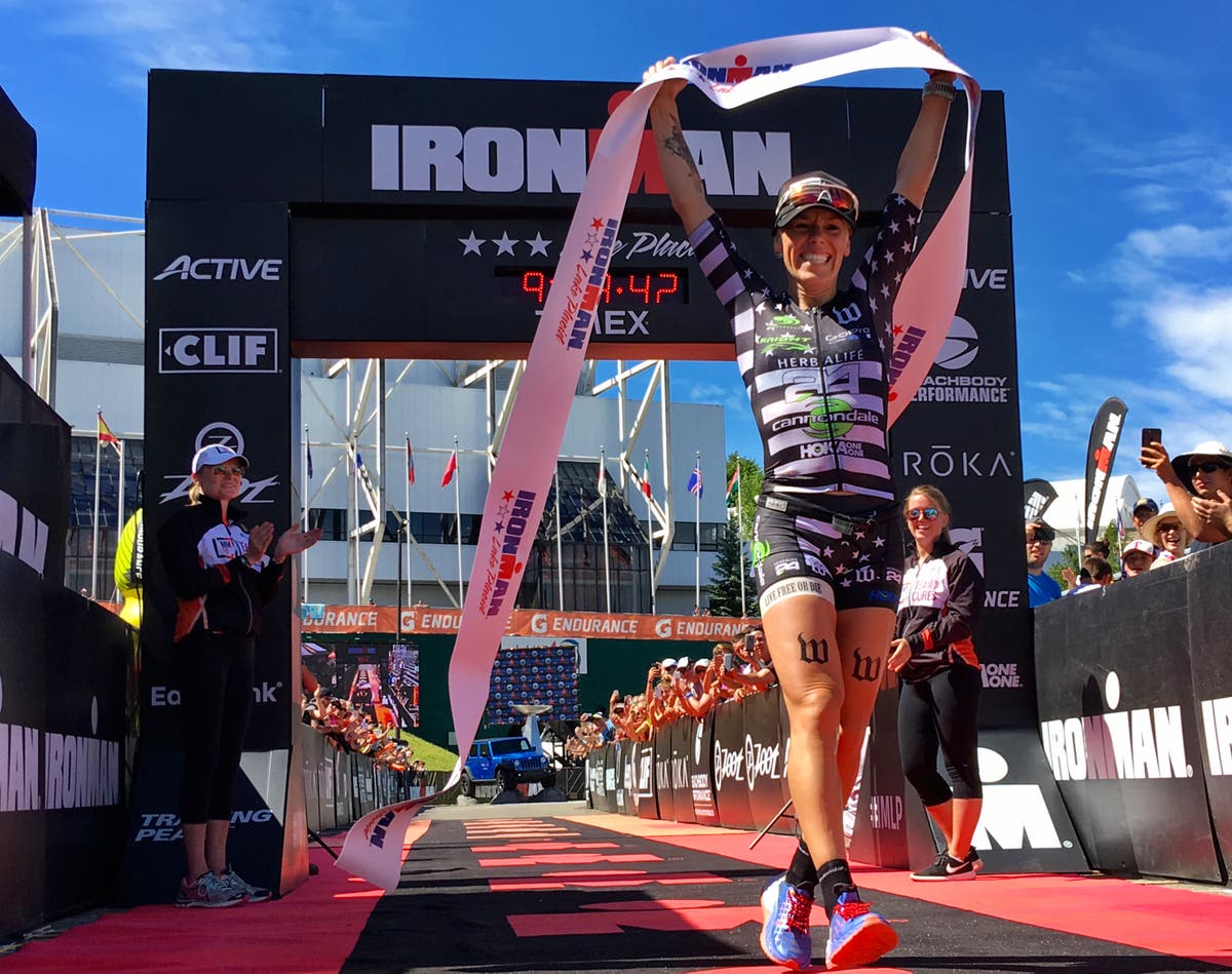 Heather Jackson en transition à l'Ironman Lake Placid