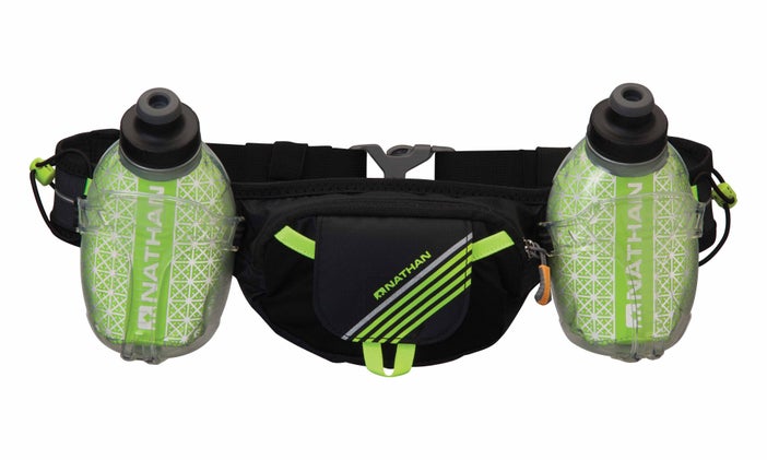 4638nbsy_trailmixplusinsulated_black-safetyyellow_back-2