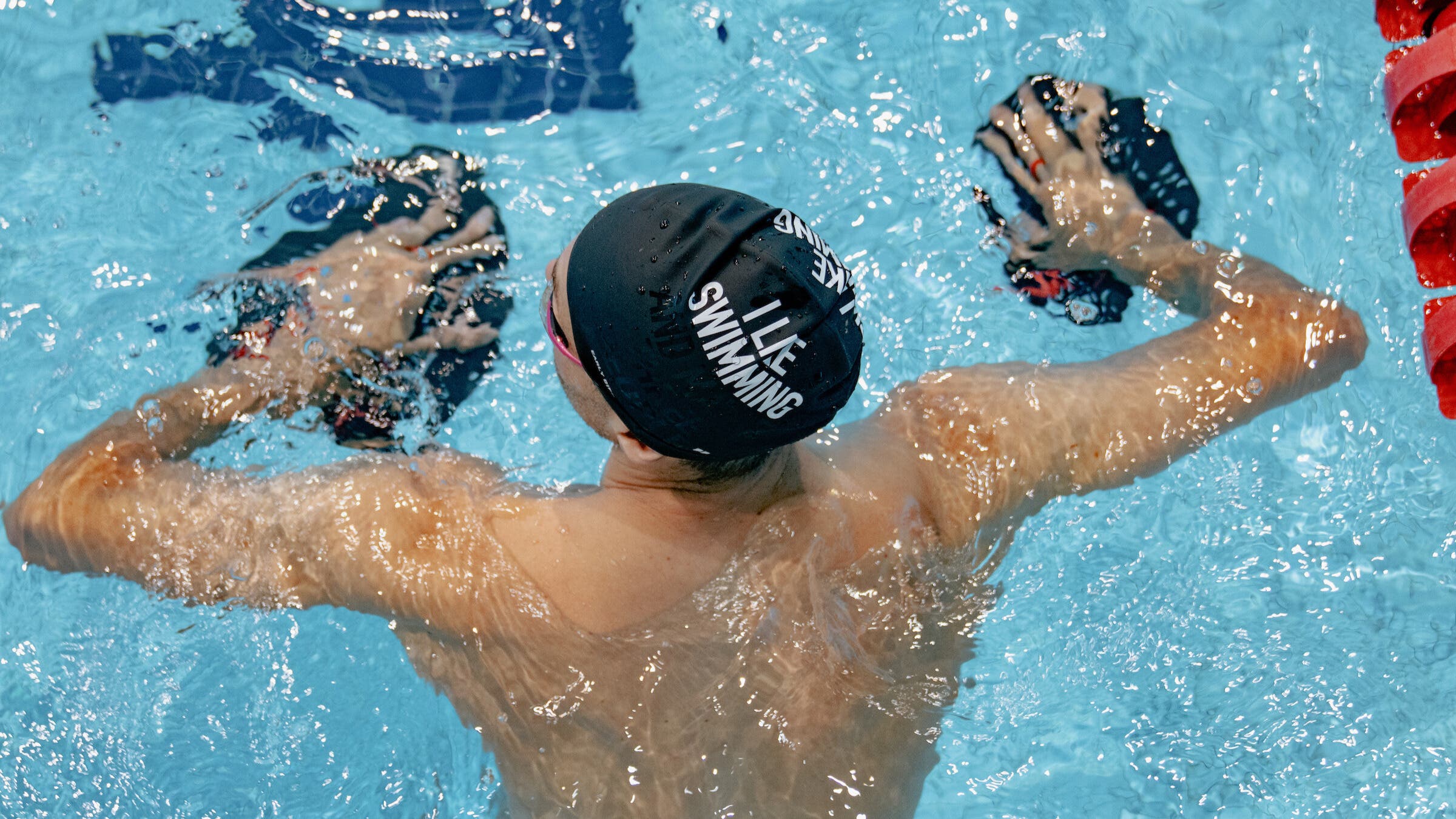 Swim paddles increase the surface of your hands, allowing you to feel what it's like to move more water with each stroke.