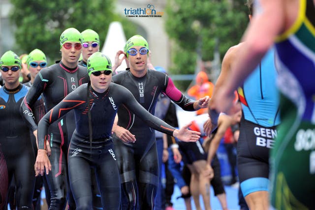 Heart-Pounding Photos From ITU Hamburg Mixed Relays