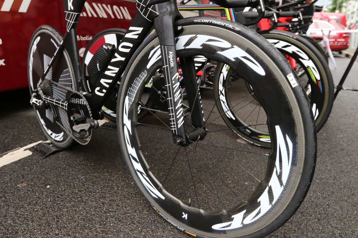 New Zipp Wheel Spotted at Tour de France Prologue – Triathlete