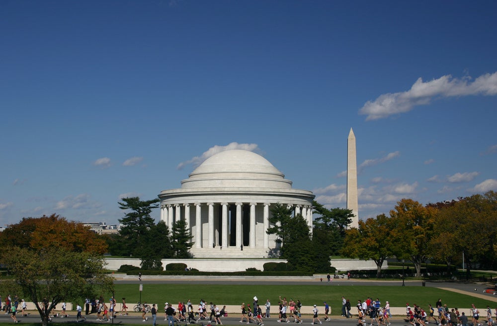 Athletes compete at the Marine Corps Marathon. Photo: Shutterstock.com