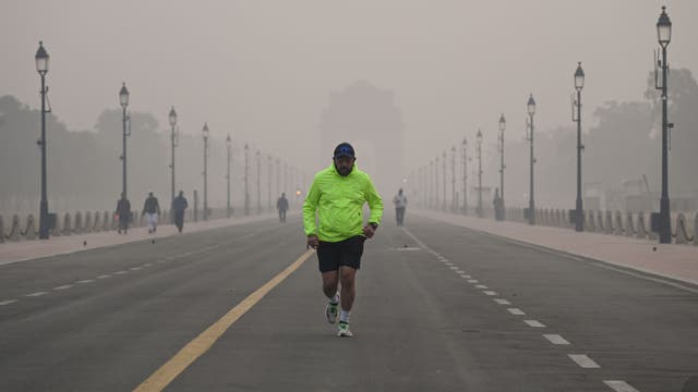 Air Quality and Exercise: How to Train Safely in Smog & Smoke