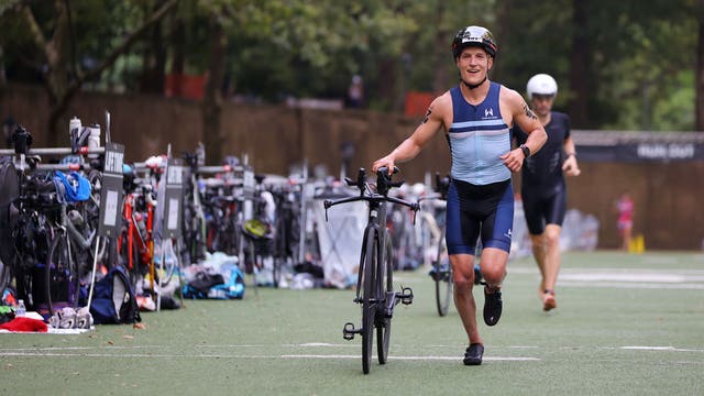 Rock Your First Olympic Triathlon with This 16-Week Training Plan