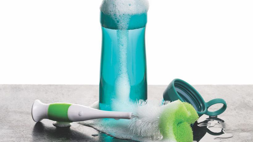 How to Give Your Water Bottle a Deep Clean How to Give Your Water Bottle a Deep Clean