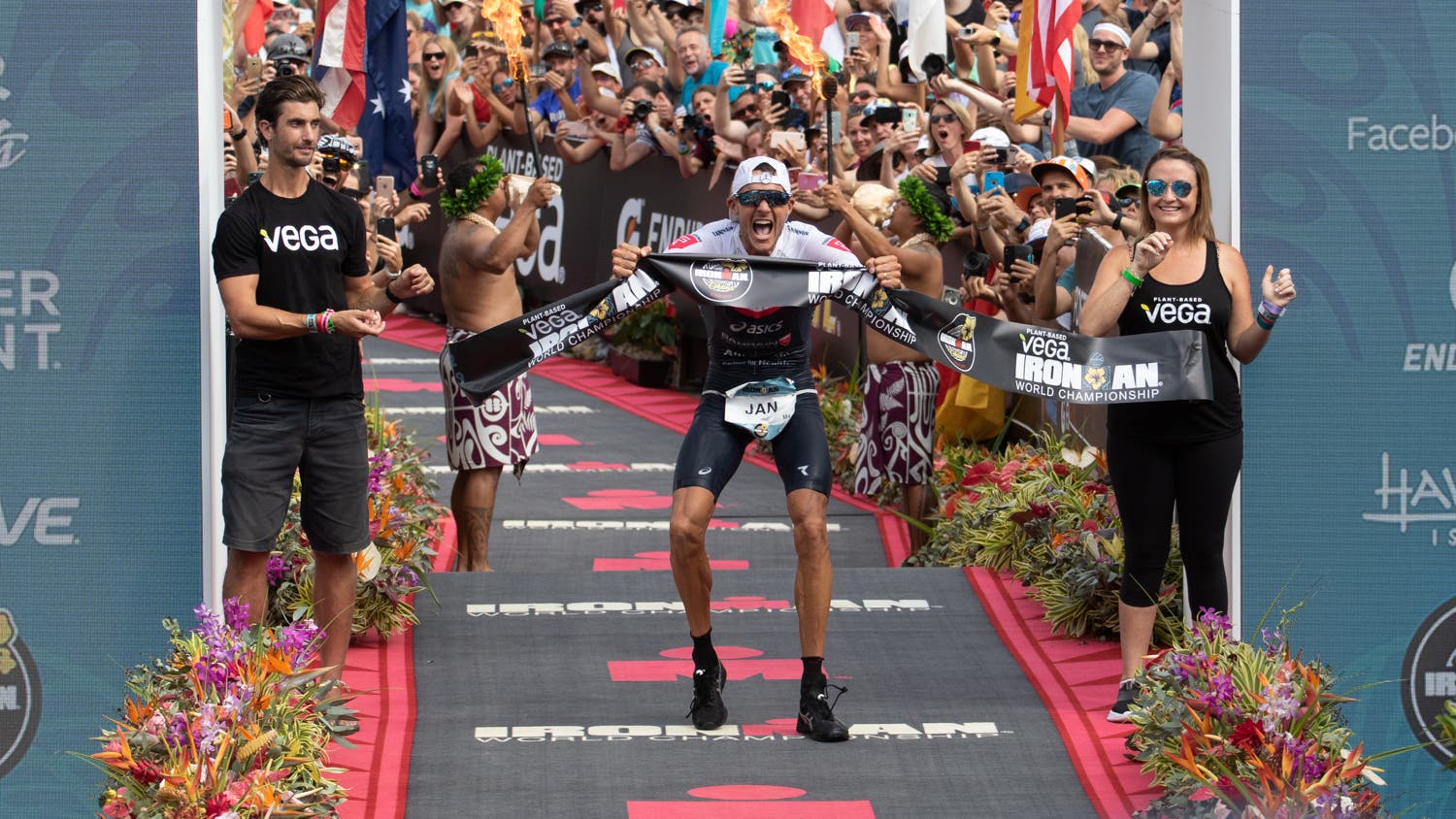 Frodeno becomes the fourth man to earn three world titles at the 2019 Ironman World Championship.