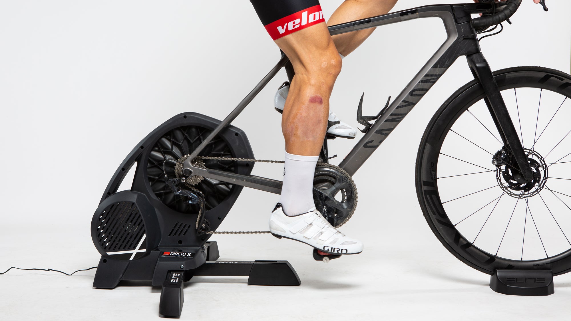 Elite Direto X Smart Trainer Review for Triathletes and Cyclists