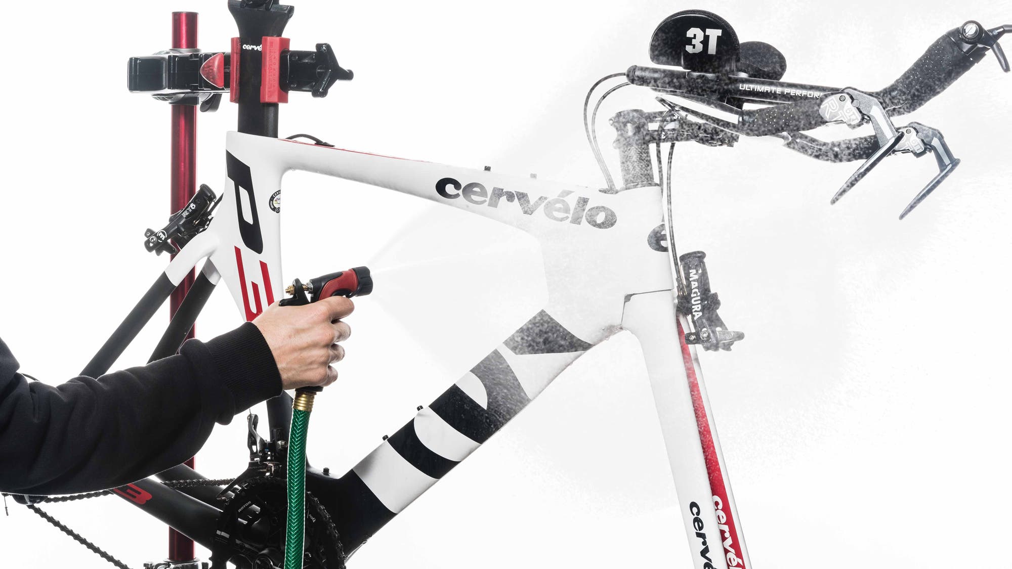 How to Clean Your Bike So It's Ready to Race — Triathlete