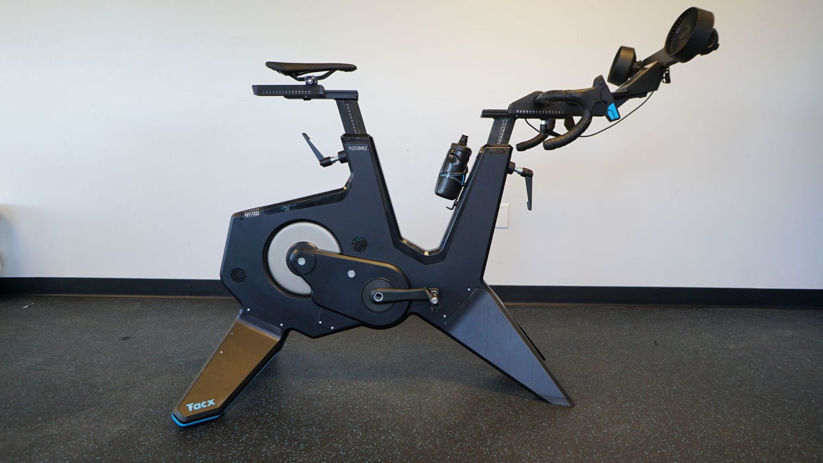 Tacx Neo Bike: How Does This Indoor Bike Stack Up? – Triathlete