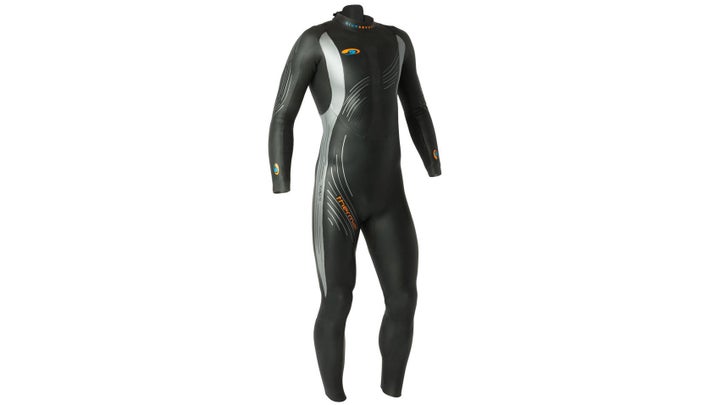 How to Prepare for Cold Water Swimming: What to Wear, What to