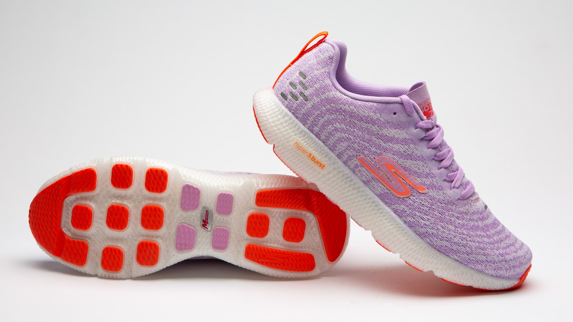 Sketchers GO Run 7+ Hyper