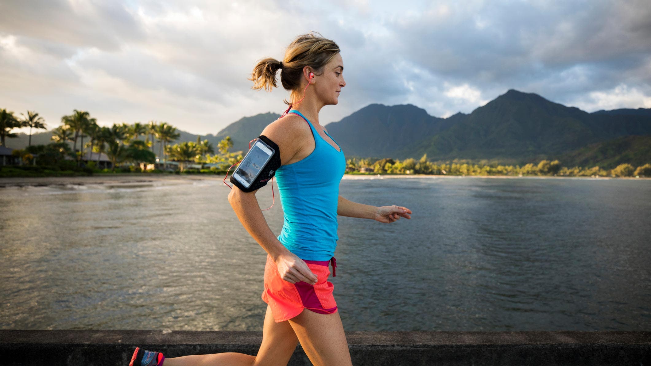 Challenge Run Workout #2: 6-Minute Threshold Repeats With 200s