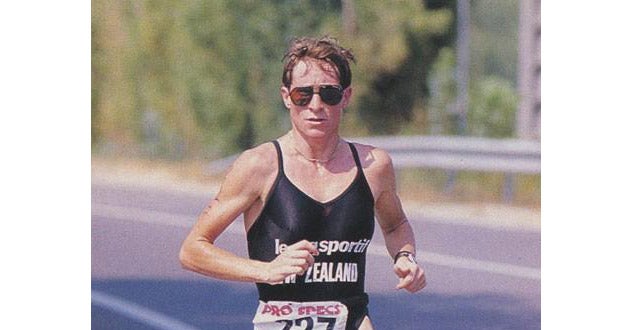 Erin Baker races a triathlon in Avignon