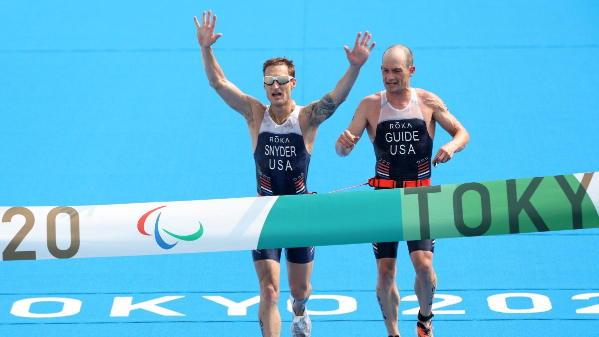 How Brad Snyder Grabbed Triathlon Paralympic Gold Triathlete