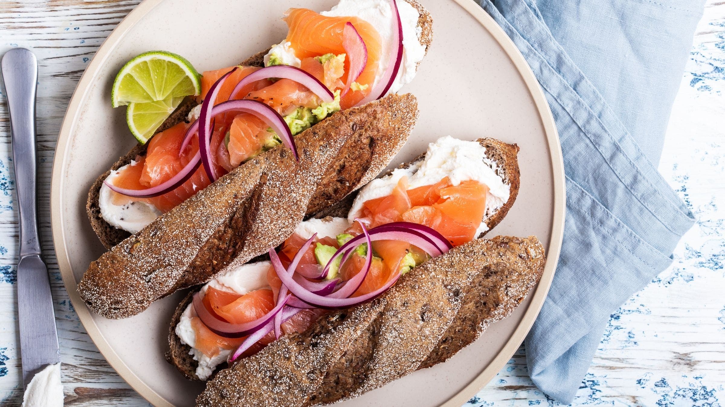 Smoked salmon, one of the best foods to eat after a workout