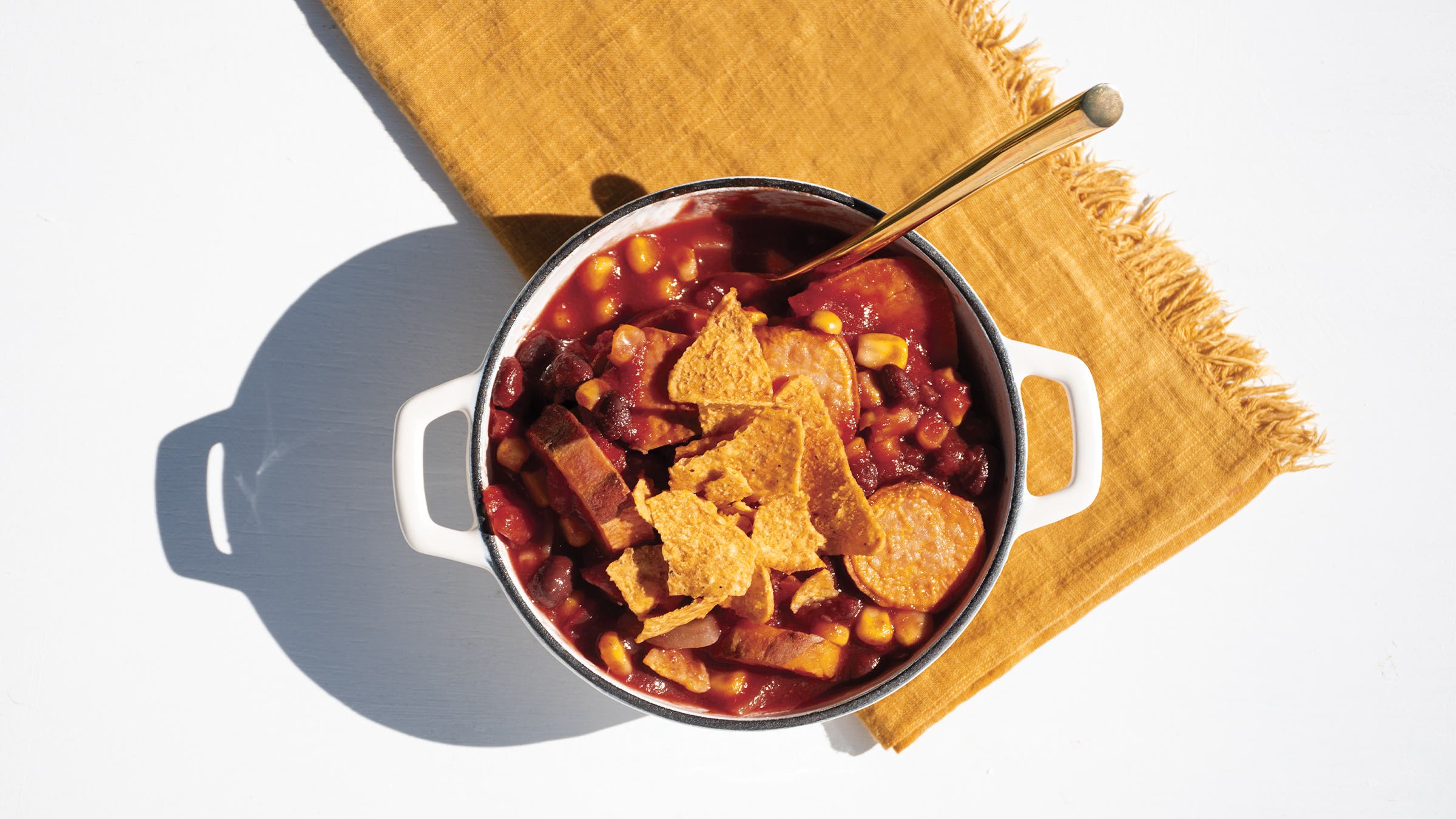 Smoky tempeh chili in Dutch oven