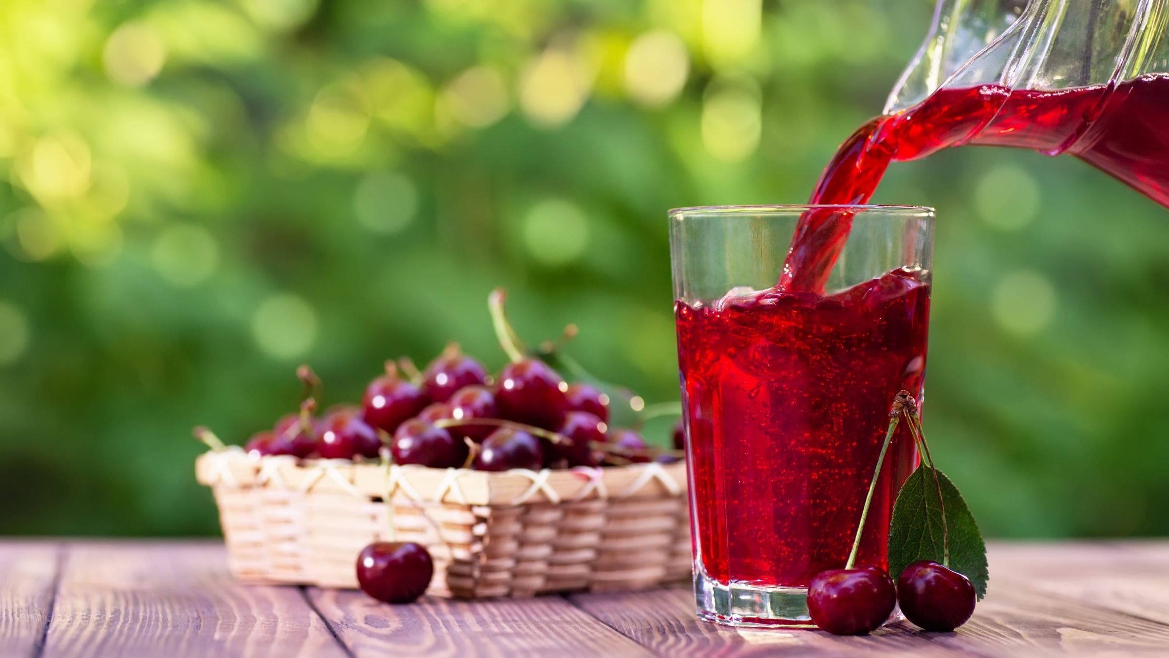 A glass of tart cherry juice as an alternative to post-workout drinks that aren't smoothies