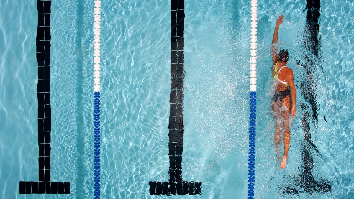 Weekend Swim Workout: Build To Fast – Triathlete