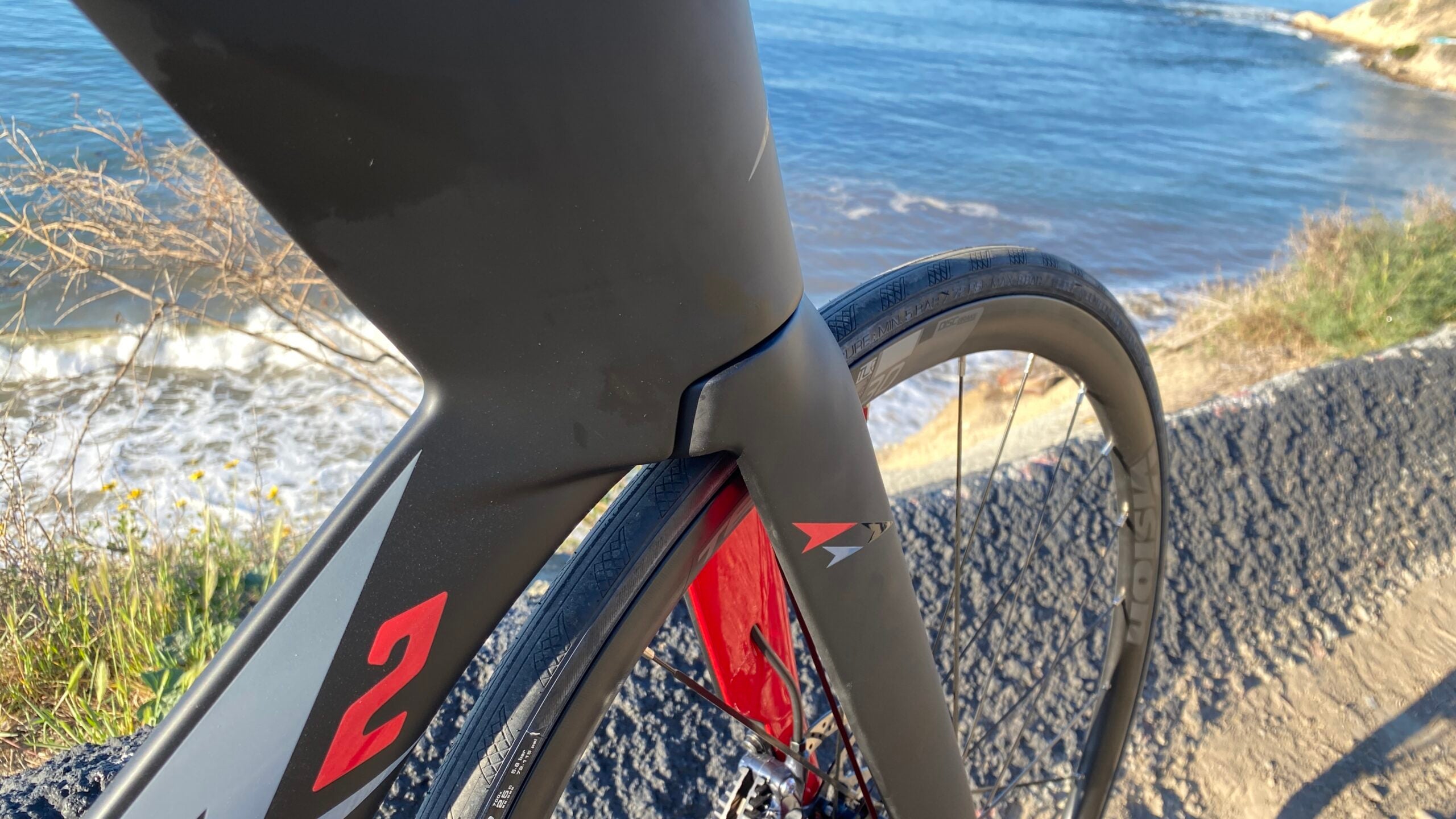 The A2 SP1.2 reviewed head tube