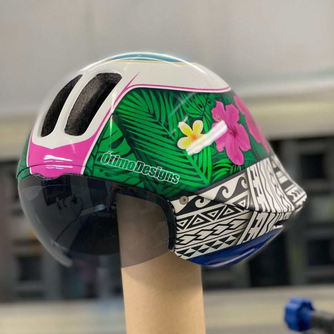 Painting a hot sale bicycle helmet