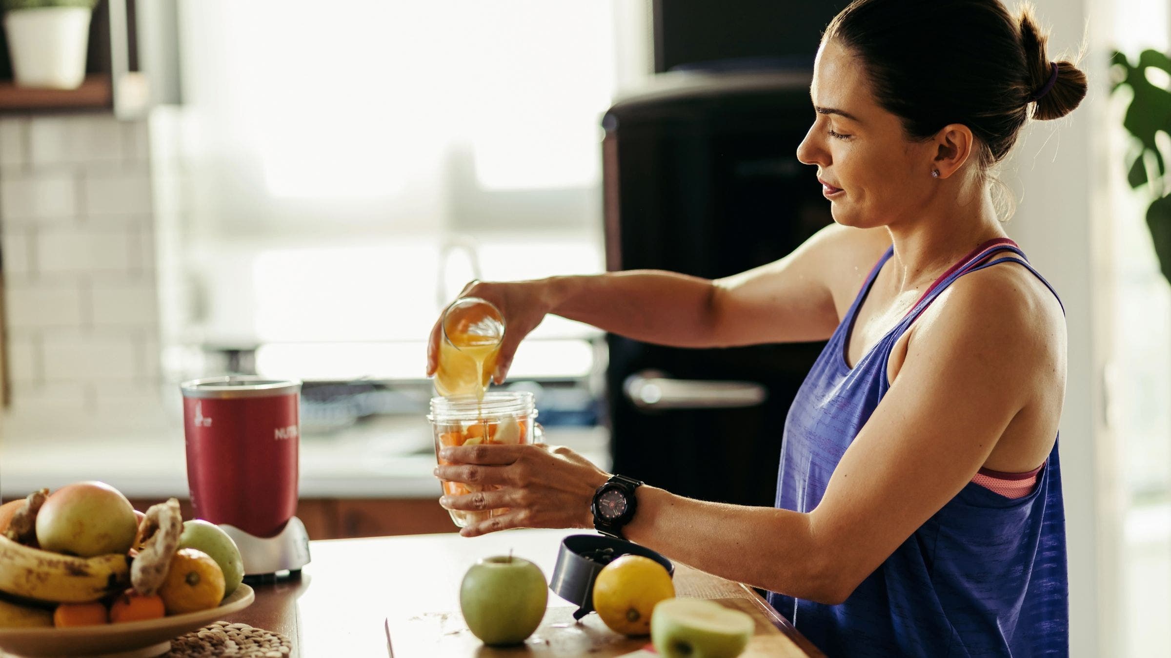 A triathlete follows a meal plan for 70.3 triathlon training