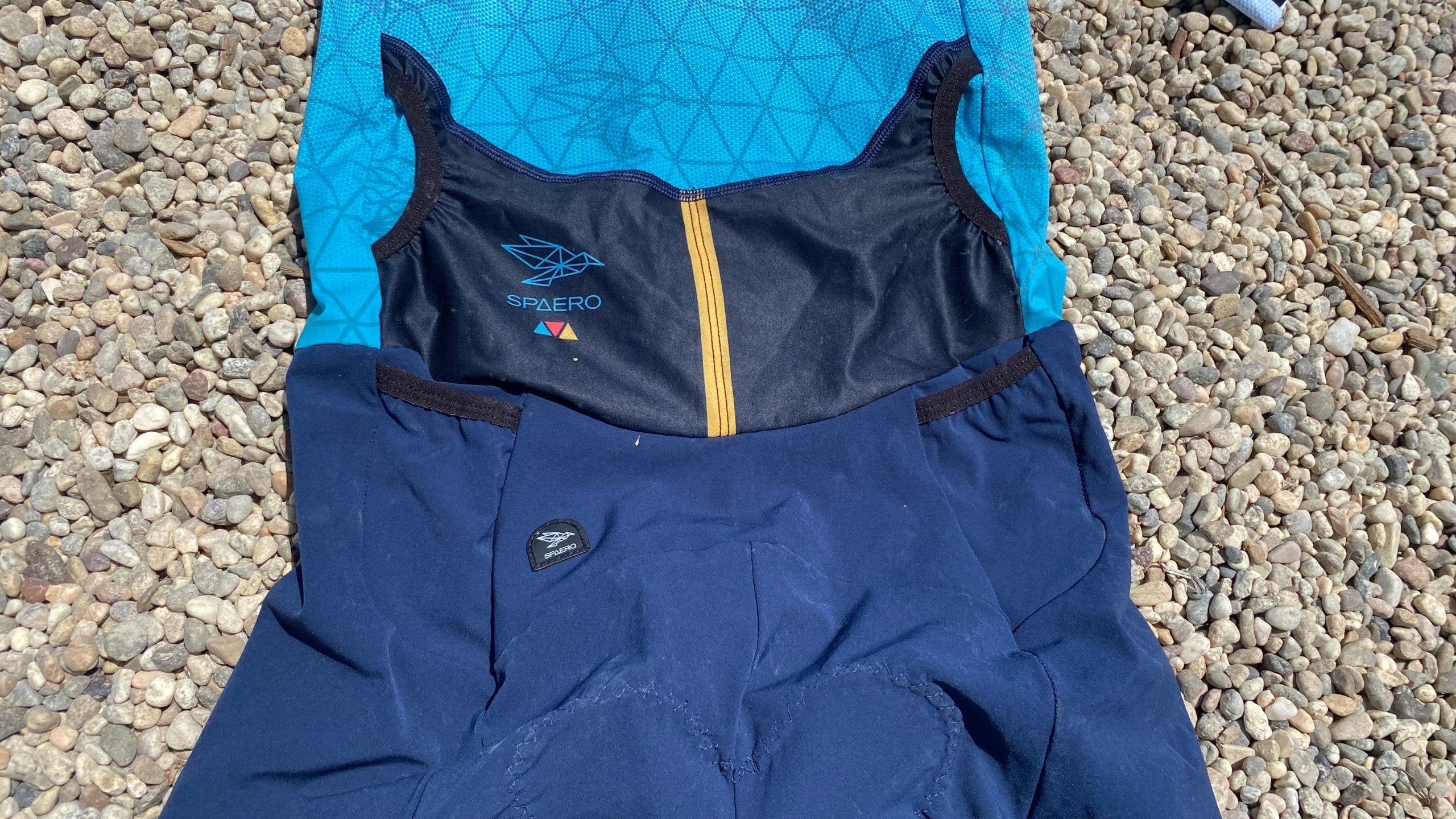 A close-up look of the Spaero SP1 pockets