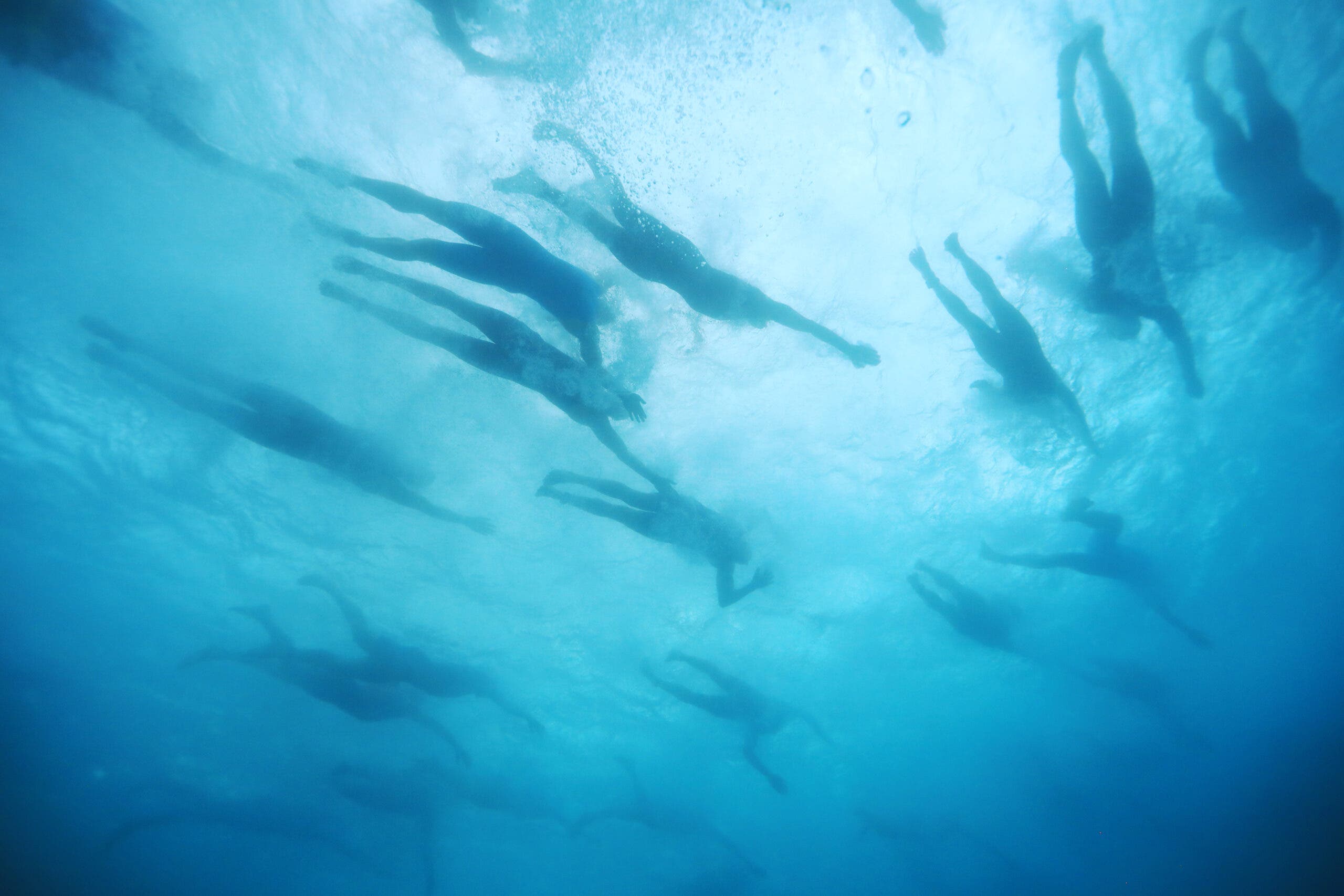 The Ironman World Championship women's pro race kicks off with the swim