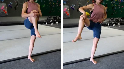 An athlete does mobility exercises