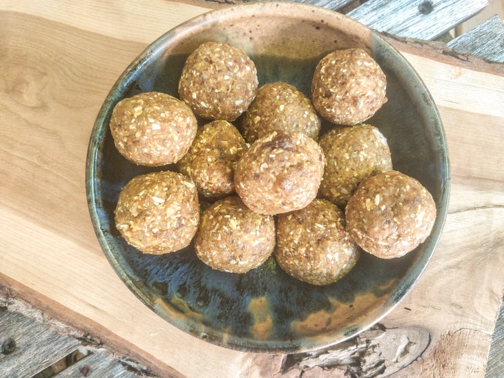 Pumpkin Spice Energy Balls