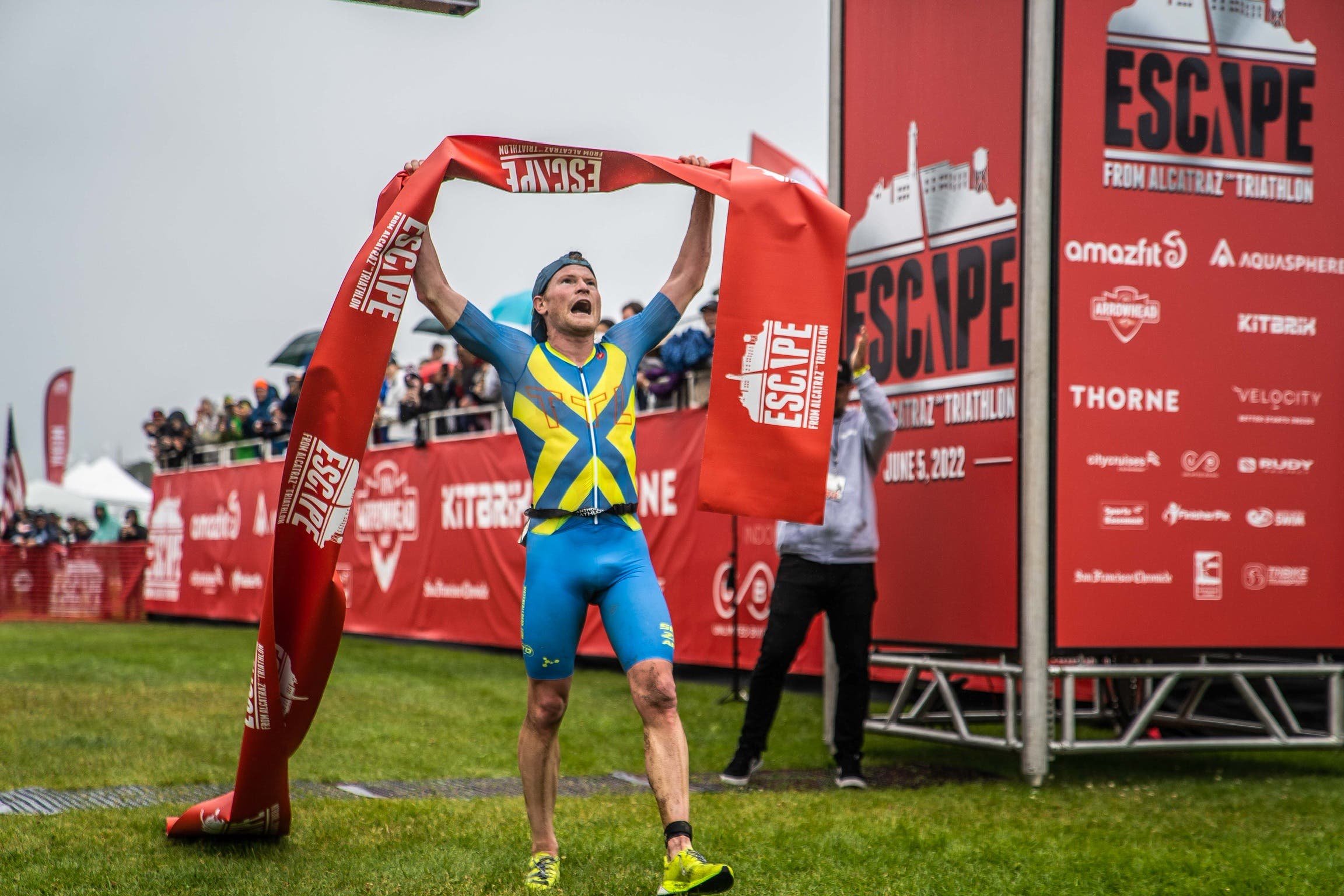 Eric Lagerstrom wins the Escape from Alcatraz Triathlon course