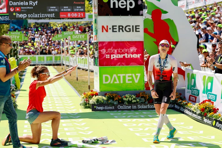 Chrissie Wellington celebrates Daniela Ryf at the finish line in Roth.