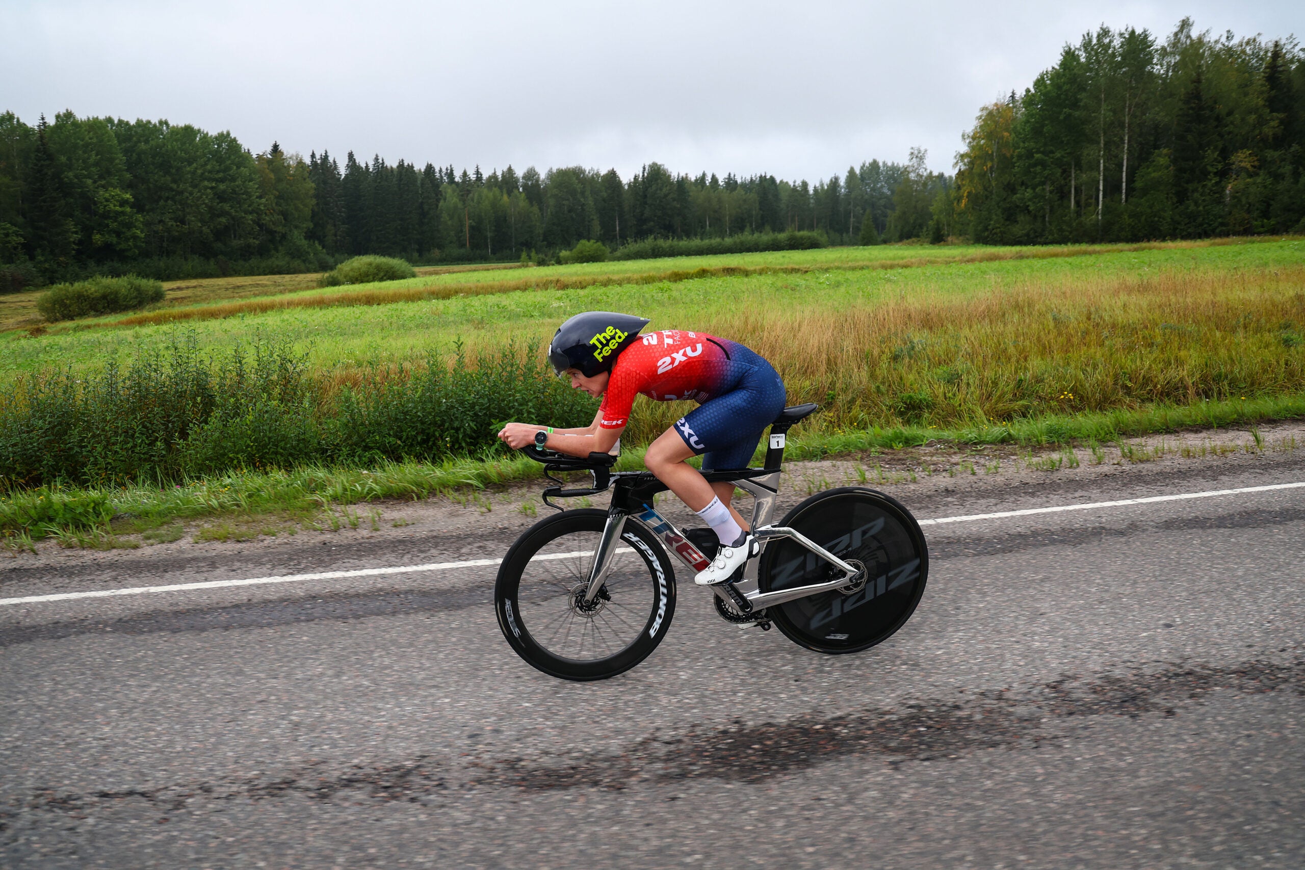 Taylor Knibb fastest triathlon bike Ironman 70.3 World Championship 2023