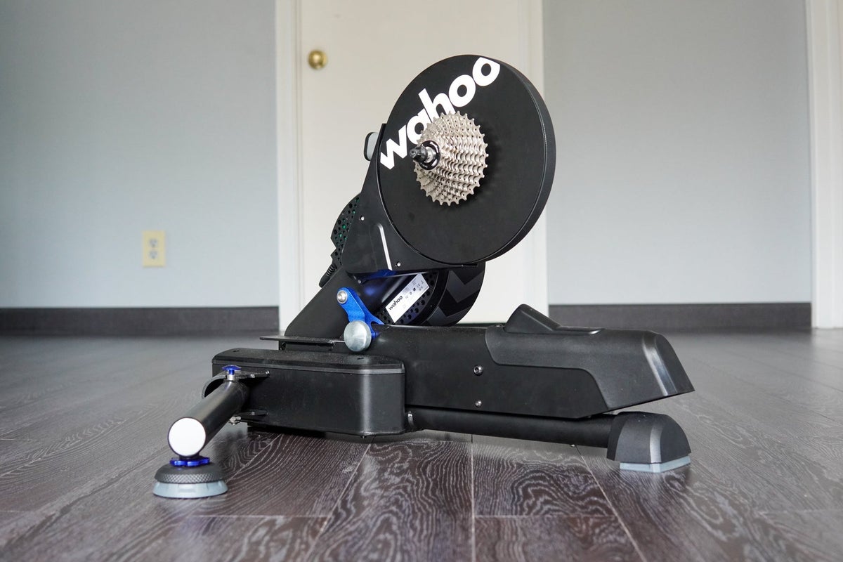 A First-Ride Review of the Wahoo Kickr Move Trainer