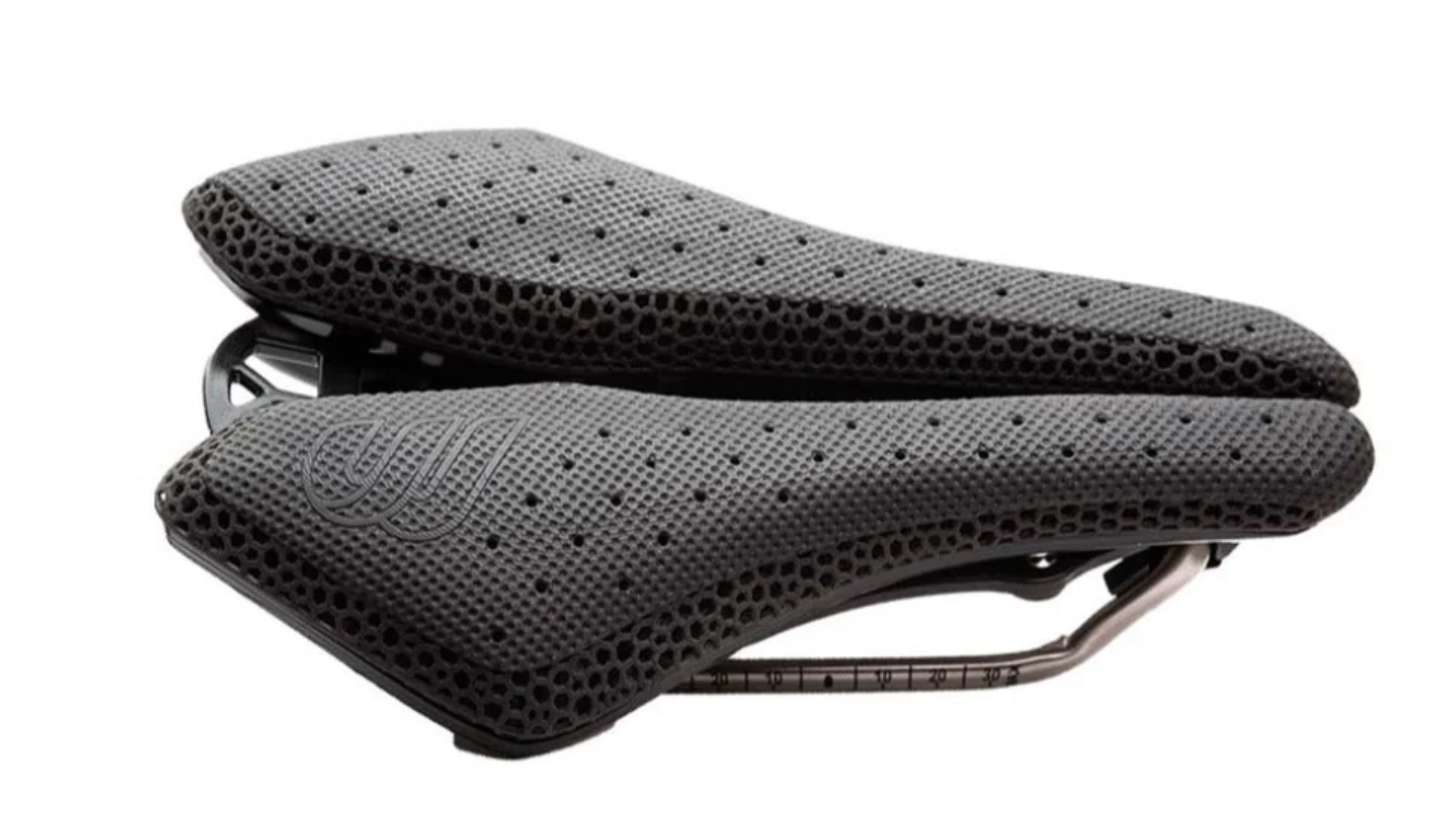 BiSaddle Hurricane Pro 3D has so many adjustment points to help triathletes get just the right fit, making it one of the best triathlon bike saddle options.