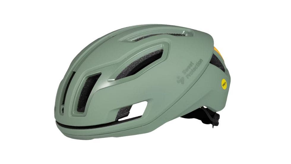 Sweet Protection Falconer 2VI is one of the best helmets for triathlon.